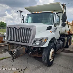 2009 International 7400 dump truck