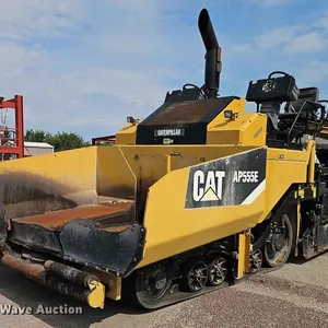 2011 Caterpillar  AP555E paver