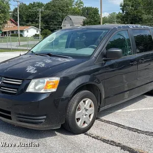 2009 Dodge Grand Caravan SE van