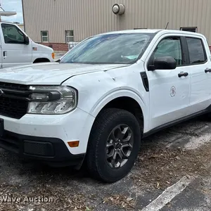 2023 Ford Maverick XLT Crew Cab pickup truck