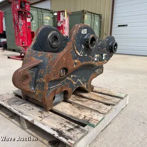 2022 JRB PowerLatch quick coupler
