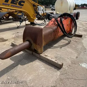 Rammer breaker