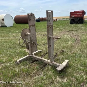 Engine stand