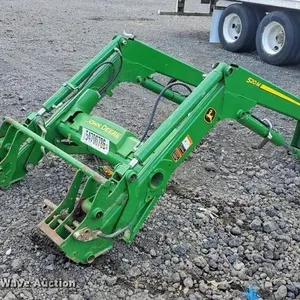 2022 John Deere 520M loader