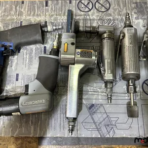 (6) Pneumatic Tools
 UNRESERVED