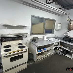 Kitchen Equipment and More
 UNRESERVED