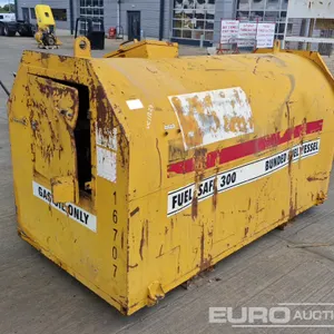 Fuel Safe Static Bunded Fuel Bowser, Honda Pump 