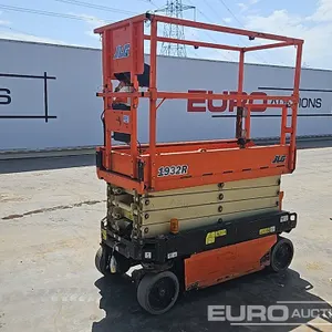 2018 JLG 1932R 