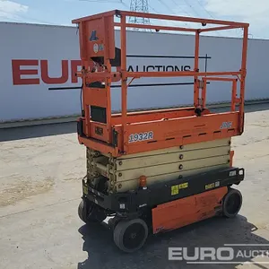 2017 JLG 1932R 