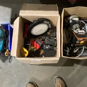 LARGE GROUP OF ASSORTED PARTS ONLY POWER TOOLS & ELECTRICAL PARTS & COMPONENTS