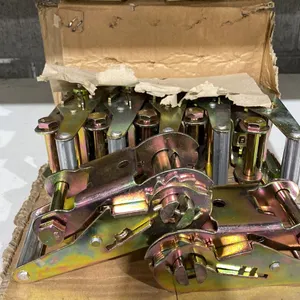 APPROX 23 ZINC-PLATED METAL RATCHET TENSIONERS
