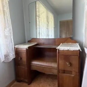 Vintage Vanity & 4 Drawer Chest