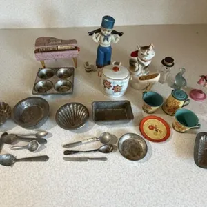Children's Collectibles & Figurines