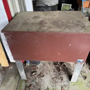 Solar Industries abrasive cabinet, Model