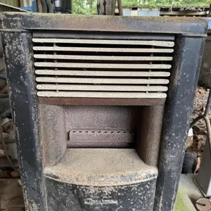 Dearborn natural gas room heater, Model DRC-25A,