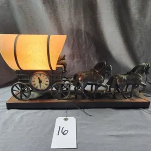 VTG Covered Bronze Horse Stagecoach Clock/Lamp