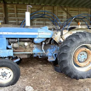 Ford 5000 Tractor, Diesel 
- Starts & Runs