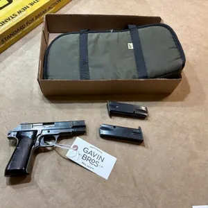 Howco Dist Inc. MAK Mdl.P-15 9mm Pistol