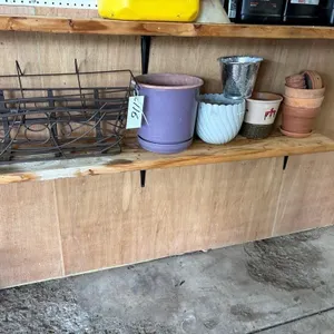 Flower Baskets & Pots