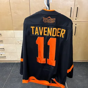 BLACK JERSEY #11 TAVENDER