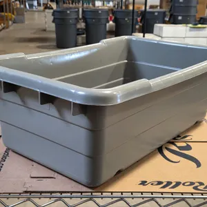 (4) Plastic Bus Tubs