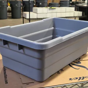 (3) Plastic Bus Tubs