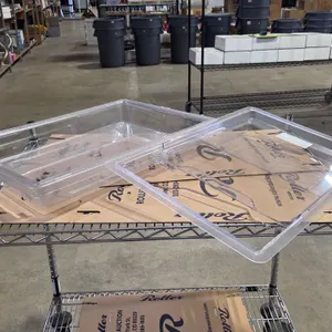 Cambro Food Pans and Lids