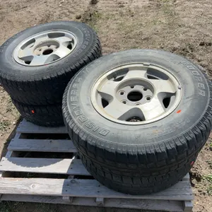 4 GM tires/rims 245/75R16 - rubber very poor