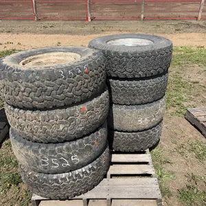 8 tires/rims LT265/75R16 - in poor condition