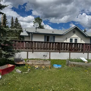 Real Estate - Selling the SW 14-41-6 W5M 150.82 Acres M/L