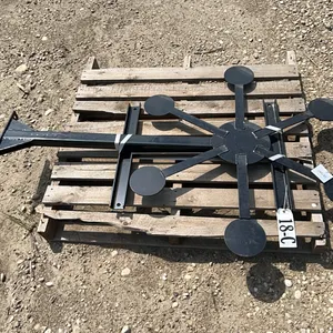 NEW/UNUSED WINDMILL SHAPED SHOOTING TARGET