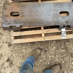 NEW/UNUSED SKID STEER QUICK ATTACH PLATE