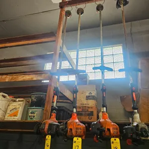 Echo Gas Weed Trimmer                                                                                                                               Re