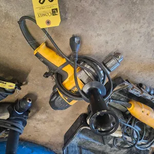Dewalt DW130V 1/2" Electric Drill                                                                                                                 Remo