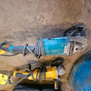 Makita H/D Electric Angle Grinder                                                                                                            Removal w