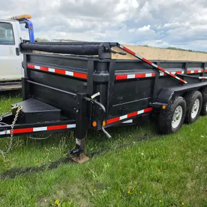 2014 LOAD TRAIL 16' DUMP TRAILER, TRIPLE AXLE, NEW TIRES, NEW SPARE TIRE, NEW TARP, AUTO TARPER, LED LIGHTING  S/N: 4ZEDT1637E1049001