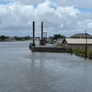 120FT X 40FT X 7FT SPUD BARGE