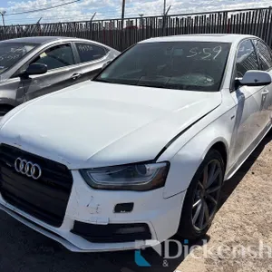 2016 AUDI A4 4D WAUBFAFL1GN014482