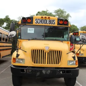2004 IC CE300 School Bus