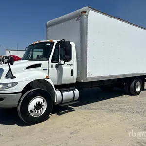 2013 International 4300 SBA 4x2 Van Truck