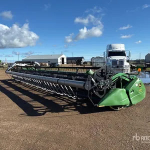 2005 John Deere 635F 35 ft Flex Combine Header