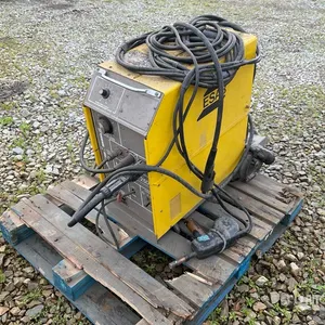 ESAB Migmaster 250 250 A Mobile MIG Electric Welder