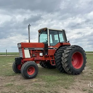 1981 International 1586 2WD Tractor