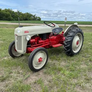 1952 Ford 8N 2WD Antique Tractor