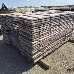 Concrete Forms (8'x 2')
 UNRESERVED