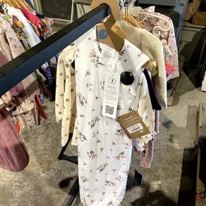 Girl's Clothing: Casual Clothing Sizes 1 Month-8 Years
 UNRESERVED