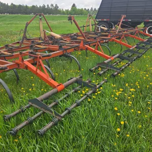 31ft Morris Cultivator with Spikes and New Shovels-Located offsite by Aberdeen, SK