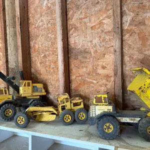 Vintage Tonka Metal Construction Toys