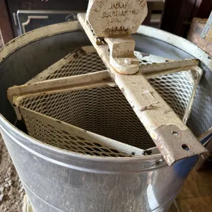 Little Wonder Honey Extractor by Woodway Co