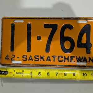 Vintage Sask License Plate 42' 11-764